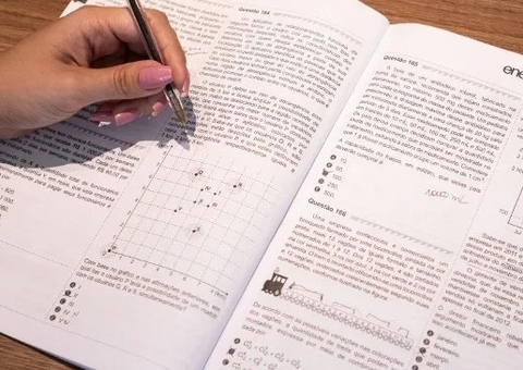 2º dia do Enem tem questões sobre vacina da Covid, TPM e matemática financeira