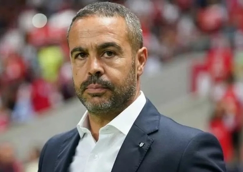 Botafogo anuncia a contratação do técnico Artur Jorge