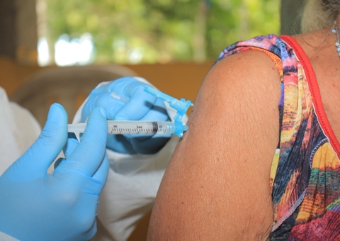 90% do público acima de 18 anos já tomou 1ª dose da vacina em Parintins