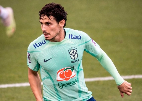 Raphael Veiga teve camisa roubada ao final do jogo na Colômbia