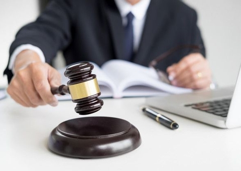 Audiência online é suspensa após homem mostrar o pênis ao ligar câmera