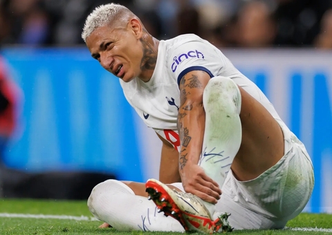 Richarlison desabafa após cirurgia e fala em 'dores insuportáveis'