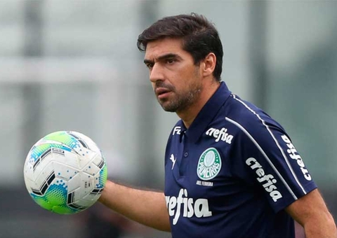 Abel faz estreia de laboratório e vê duas soluções e um problema