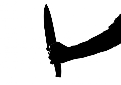 Homem morre esfaqueado após invadir casa de vizinho em Manaus