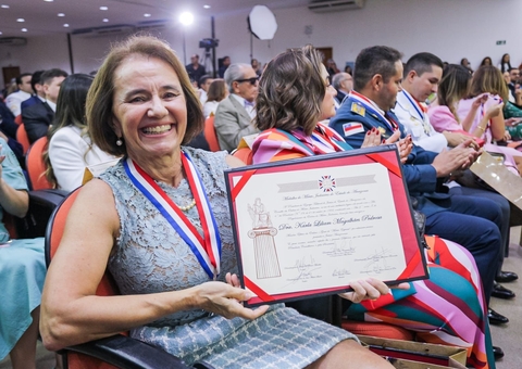 Vice-reitora da Nilton Lins recebe Medalha da Ordem do Mérito Judiciário 2023
