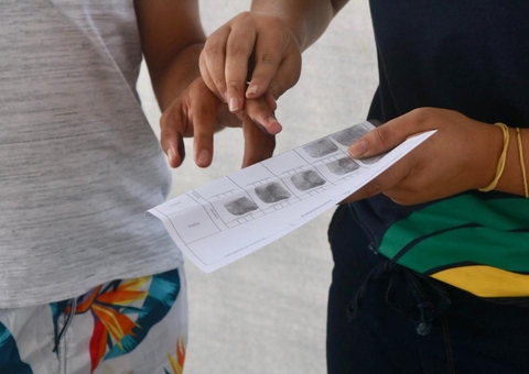 Acolhidos em abrigo podem conseguir emprego após emissão de documentos