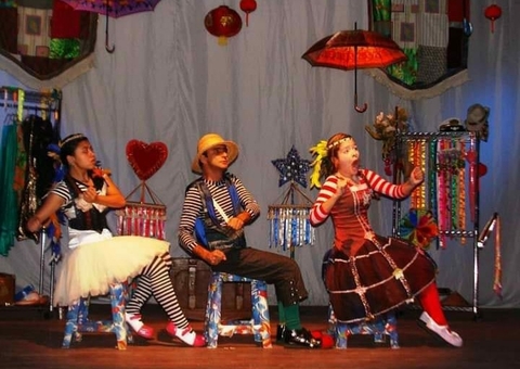 Cia de Teatro Metamorfose tem programação comemorativa nesta quarta