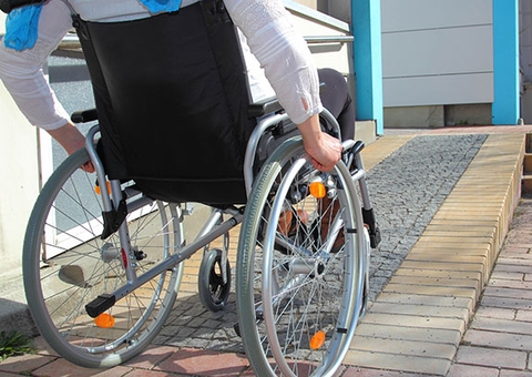 Saiba como PCDs podem pedir transferência para seção eleitoral com acessibilidade