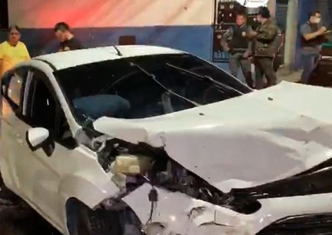 Quatro pessoas ficam feridas em acidente gravíssimo em Manaus