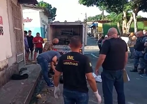 Jovem morre ao passar mal e cair de garupa de motocicleta em Manaus