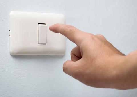 Moradores ficam sem energia em 12 áreas de Manaus; Confira lista