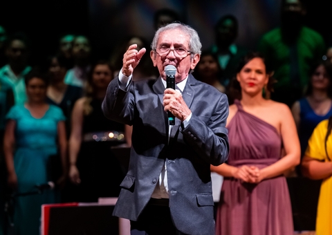 Maestro Adelson Santos apresenta 'Saber Selvagem' no Teatro Gebes Medeiros