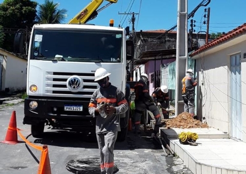 Saiba quais bairros ficam sem energia nesta segunda-feira em Manaus