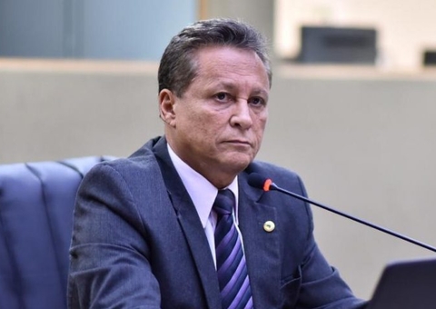 Deputado do Amazonas tem celular clonado e faz alerta sobre golpes