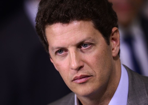 Ministro do Meio Ambiente quer US$1 bilhão de países para ajudar a Amazônia