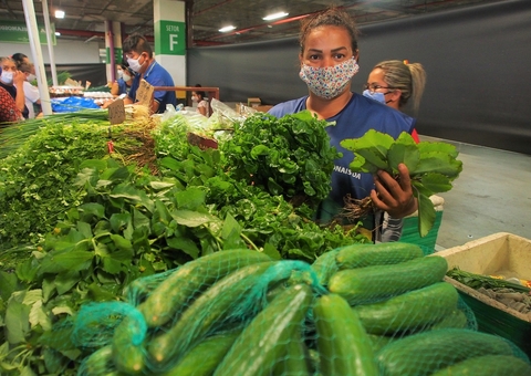 Feira da ADS no Petrópolis retorna neste sábado em novo endereço