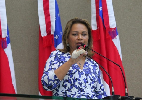 Juíza dá 20 dias para que prefeitura de Manaus e Estado adquiram vacinas