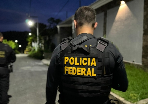 PF prende amazonense e colombianos com 300 Kg de drogas escondidos em condomínio e estaleiro