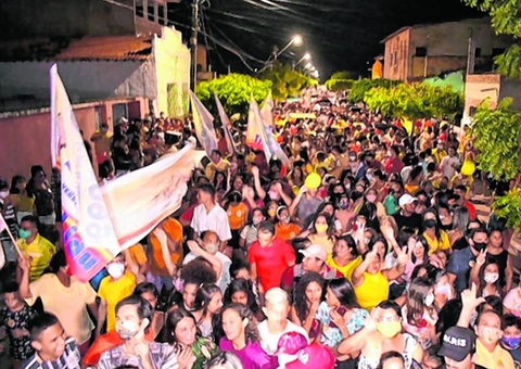 Candidatas terão que pagar multa por promover aglomeração em carreata nas eleições
