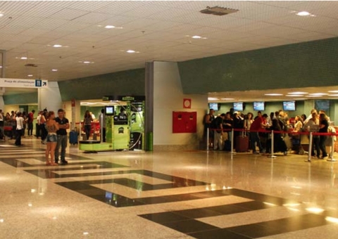 Aeroporto de Manaus começa testagem para evitar entrada da variante indiana