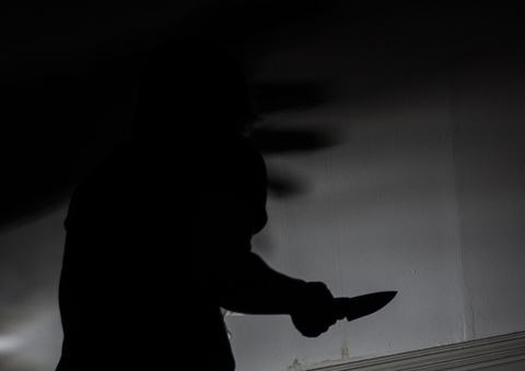 Homem é condenado a mais de 19 anos de prisão por assassinar mulher a facadas em Manaus