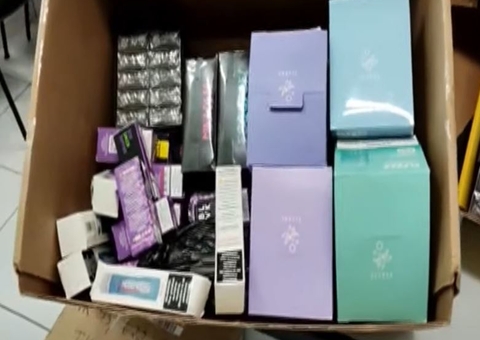 Receita apreende mais de 5 mil cigarros eletrônicos em encomendas dos Correios em Manaus