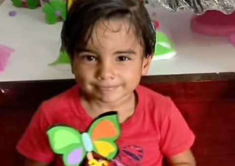 Criança de 4 anos morre afogada ao cair em área alagada no Amazonas