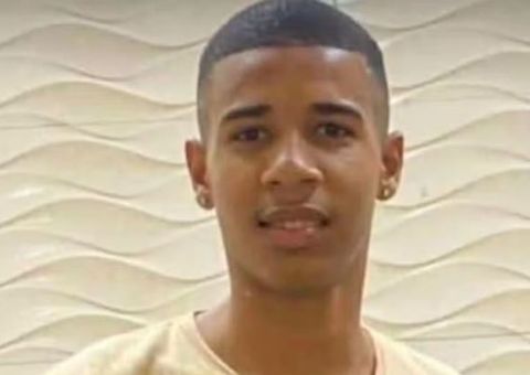 Jogador de futebol é baleado na cabeça ao pisar no pé de traficante durante festa 