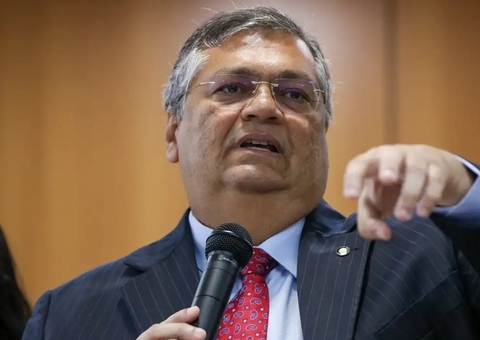 Dino diz que STF não pode ceder a coações, chantagens e ameaças