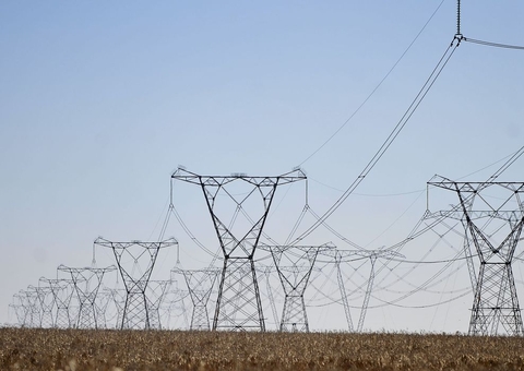 Lei transfere recursos para programas de subsídio em energia elétrica