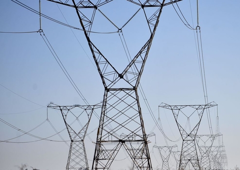 Aneel aciona bandeira vermelha 2 para o mês de junho