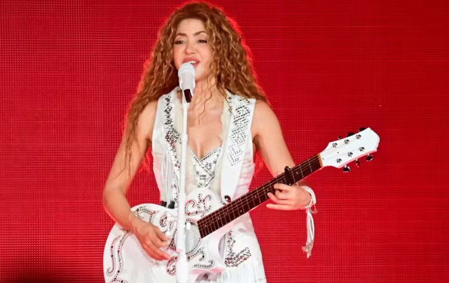 Shakira é hospitalizada após shows no Brasil e adia apresentação no Peru