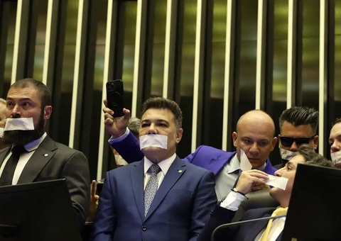 Câmara avalia plenário alternativo em meio a bloqueio de deputados bolsonaristas