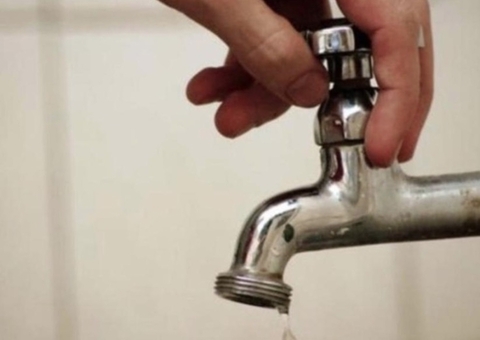 Bairros ficam sem água após temporal deixar áreas sem energia em Manaus