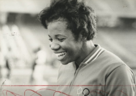 Aída dos Santos foi 1ª brasileira em final olímpica no salto em altura