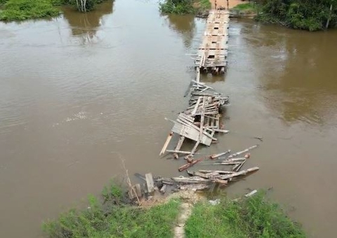 PF, Força Nacional e a Funai destroem ponte clandestina em terra indígena