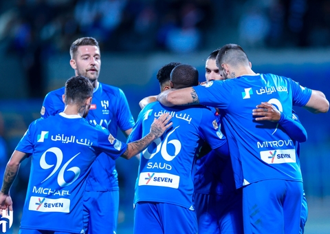 Al Hilal vence o Al Ittihad de virada e ultrapassa marca do Coritiba
