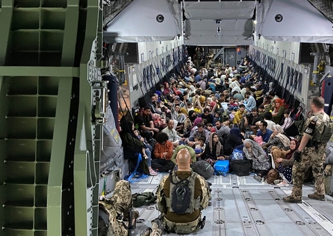 Soldado afegão morre em tiroteio no aeroporto de Cabul