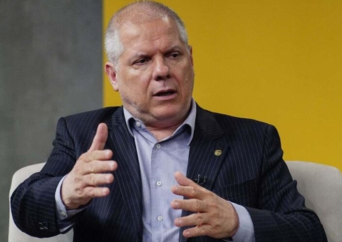 Presidente do INSS é afastado do cargo por desvio de mais de R$ 6 bilhões