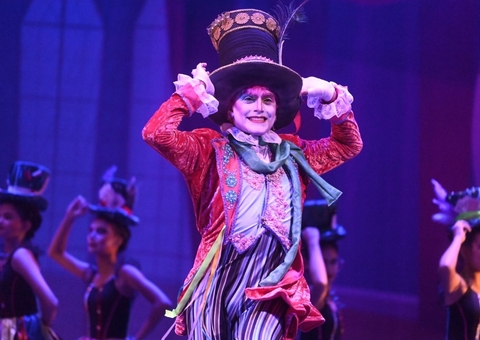 Alice no País das Maravilhas volta ao Teatro Amazonas neste sábado