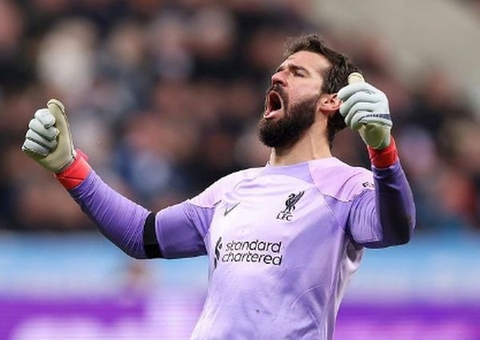 Brasil tem 2 dos 4 goleiros mais caros do mundo; veja o top 10 da posição