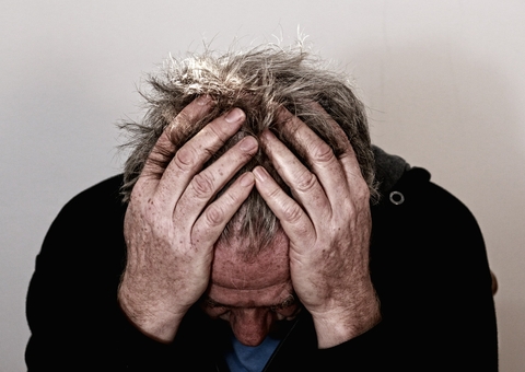 Fique atento a esses cinco sinais de que está passando por estresse extremo