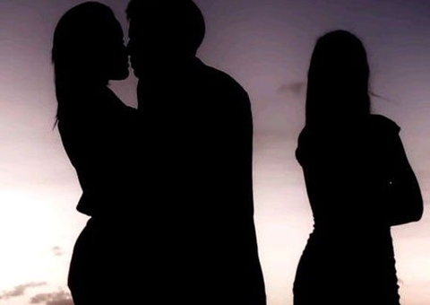 Falsa amante vai ter de indenizar mulher após fingir caso com marido dela