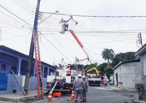Veja lista de bairros que ficam sem energia nesta quarta-feira em Manaus