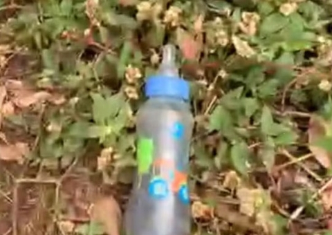 Menino de 2 anos some de dentro de casa e mamadeira é encontrada em rio