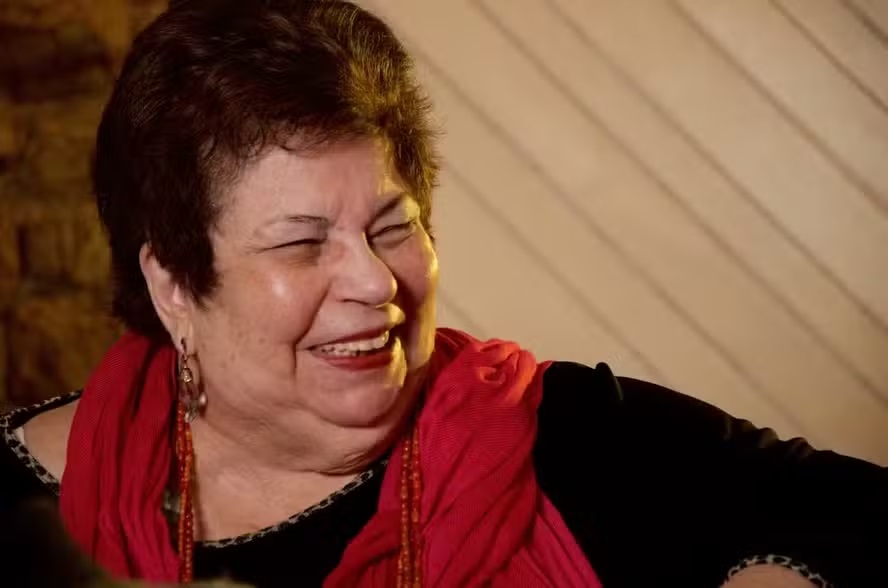 Nana Caymmi volta a ser internada 4 dias após receber alta