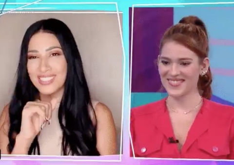 Ana Clara comete gafe ao anunciar Simone e Simaria no BBB21