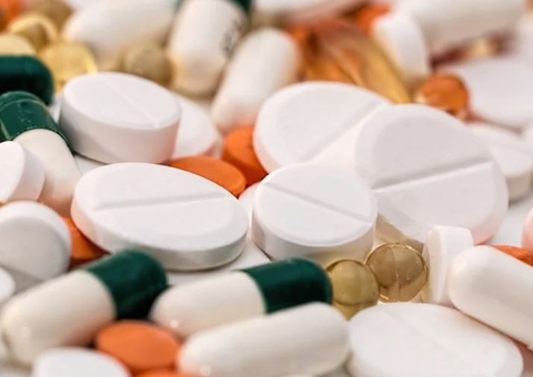 Anvisa alerta que uso indiscriminado de paracetamol pós vacinação pode causar morte