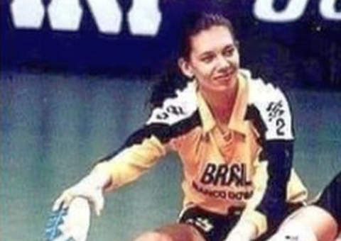 Ana Moser toma posse e diz que prioridade será esporte para todos e não alto rendimento