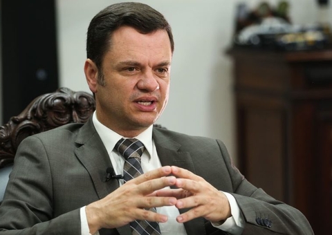 Barroso rejeita pedido para revogar prisão de Anderson Torres